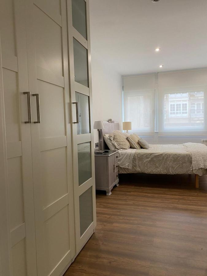 Apartmán Apartamento Centrico Y Moderno Ferrol Exteriér fotografie